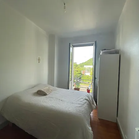 - Spacieux Entre Et Nature ! Appartement